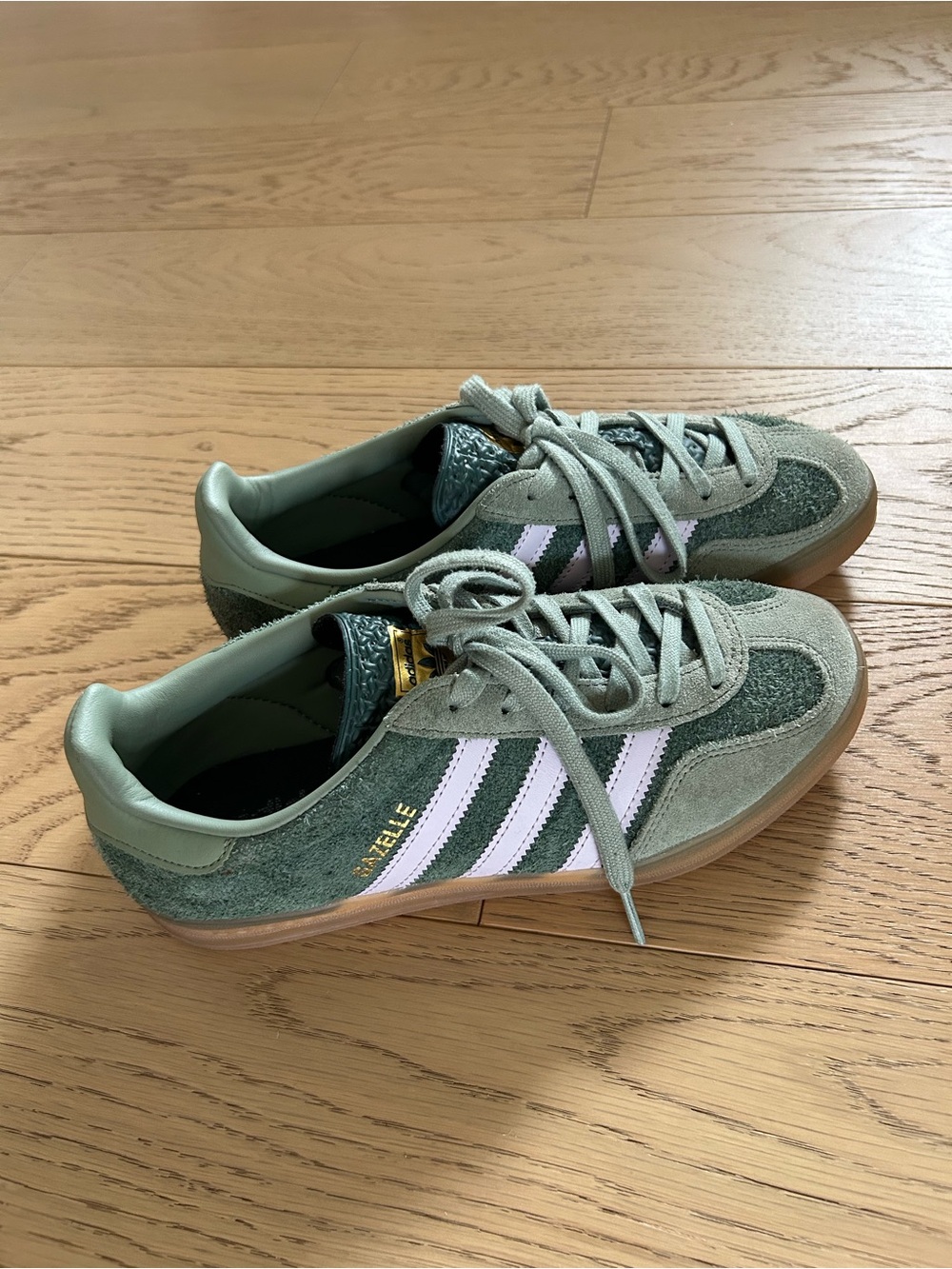Adidas Gazelle Sneakers, Green with lavender Stripes, women’s 9